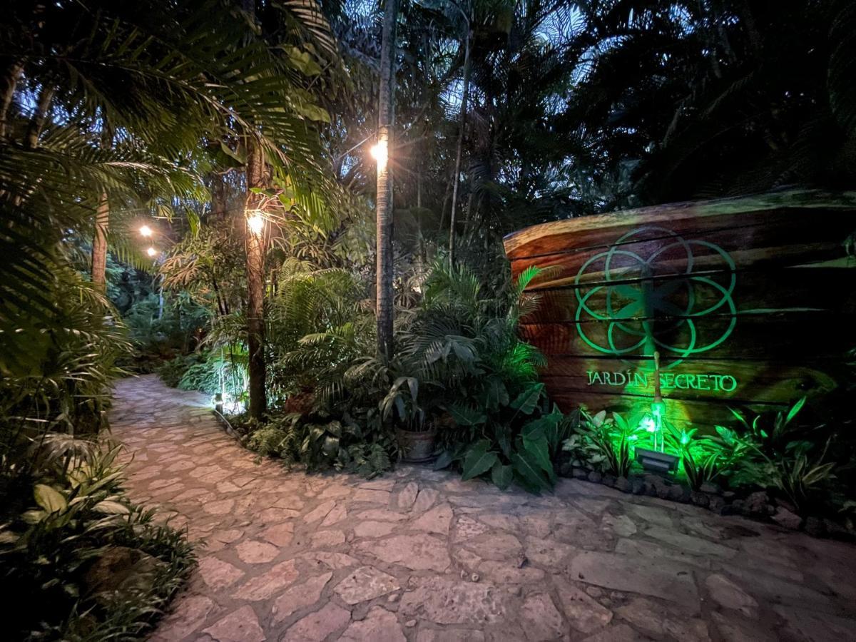Villa Jardin Secreto Centro Holistico Acapulco Exterior foto
